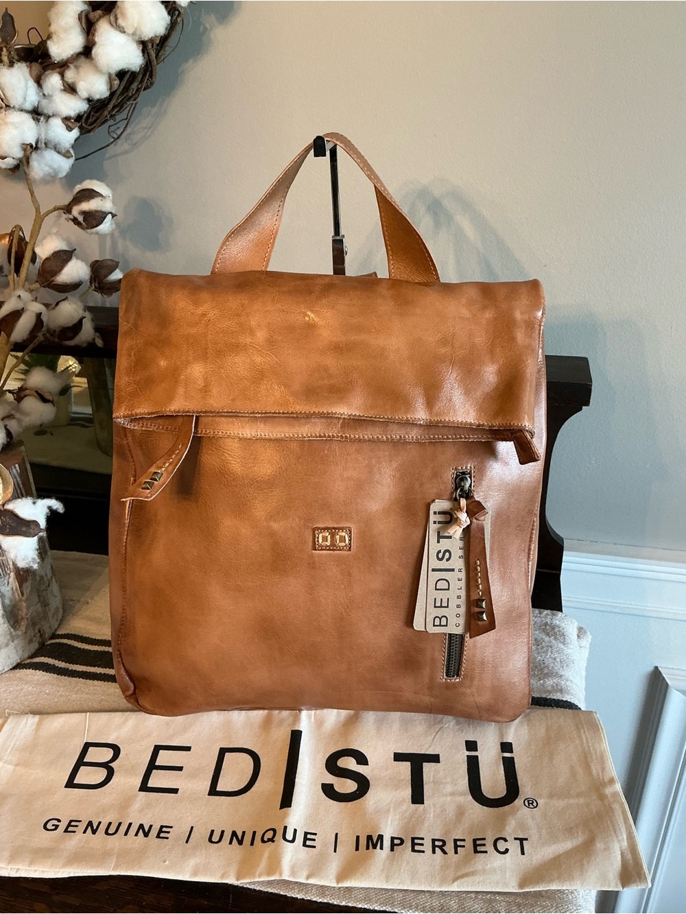 NWT Bed Stu Leather Howie Flapover Leather Backpack Tan Rustic Retail $365 - Picture 4 of 16